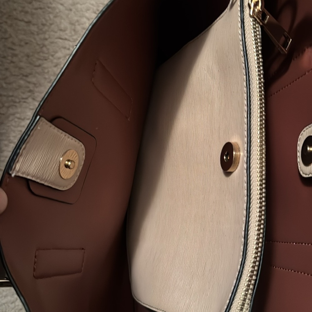 Aldo Areawiell Crossbody Bag Size OS Color Beige Gold - Picture 9 of 16